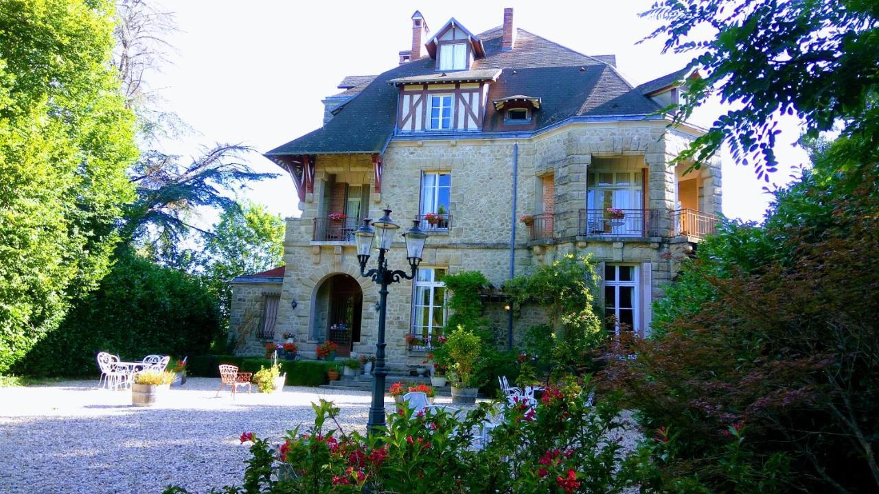 Chambres D'Hotes-Chateau Constant ベシーヌ・シュル・ガルトンプ エクステリア 写真